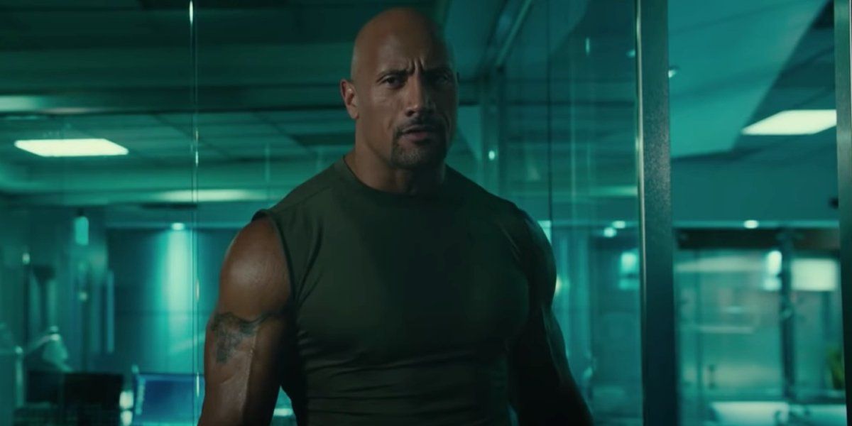 Speed And 6 Other 90s Movies Dwayne Johnson Would've Been Perfect For
