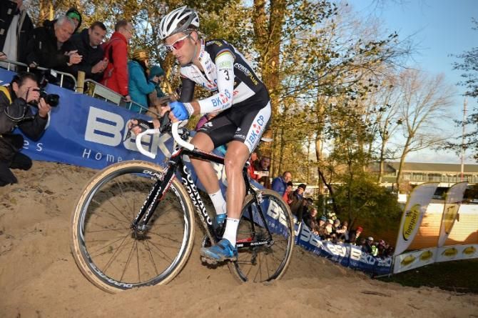 Niels Albert in the sand