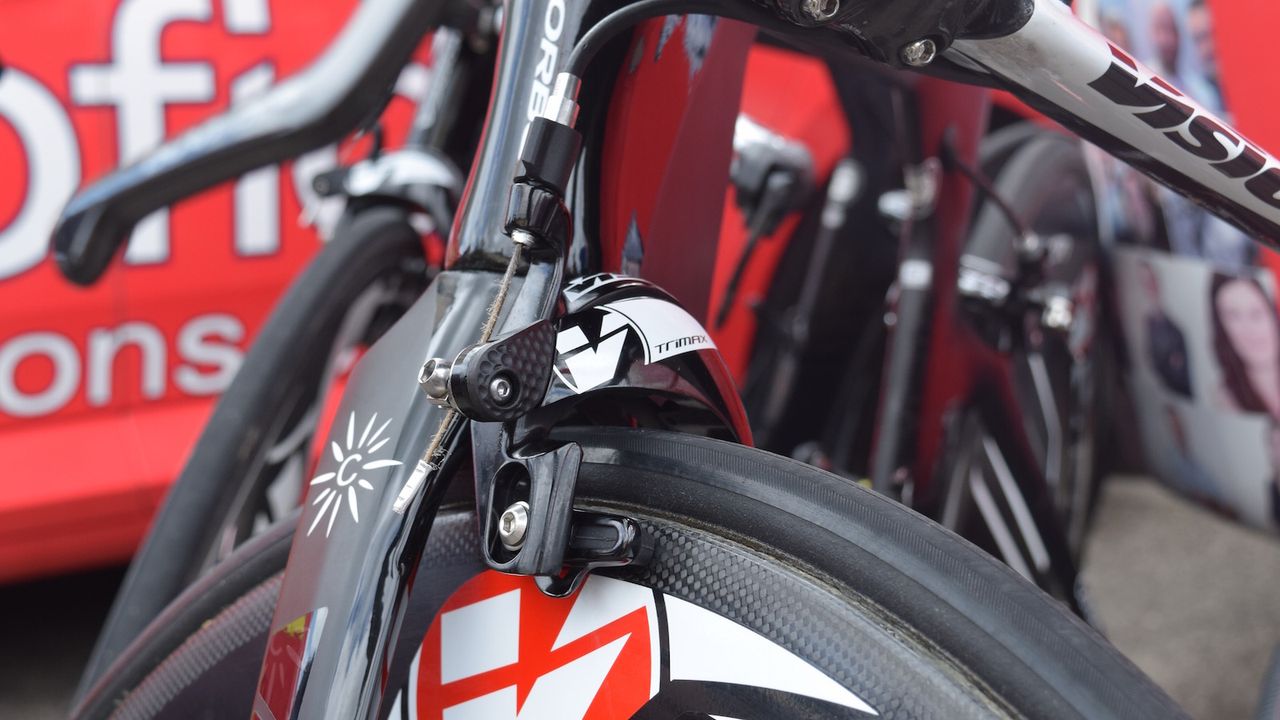 A few Cofidis riders ran Vision TriMax aero brakes
