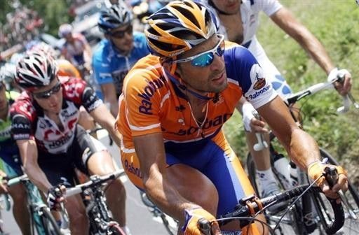 Juan Antonio Flecha (Rabobank) powers the breakaway