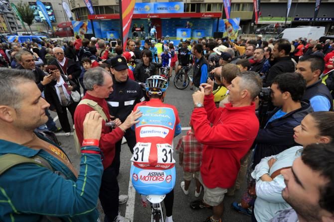 All eyes are on Vuelta leader Vincenzo Nibali (Astana) prior to the start of stage 15
