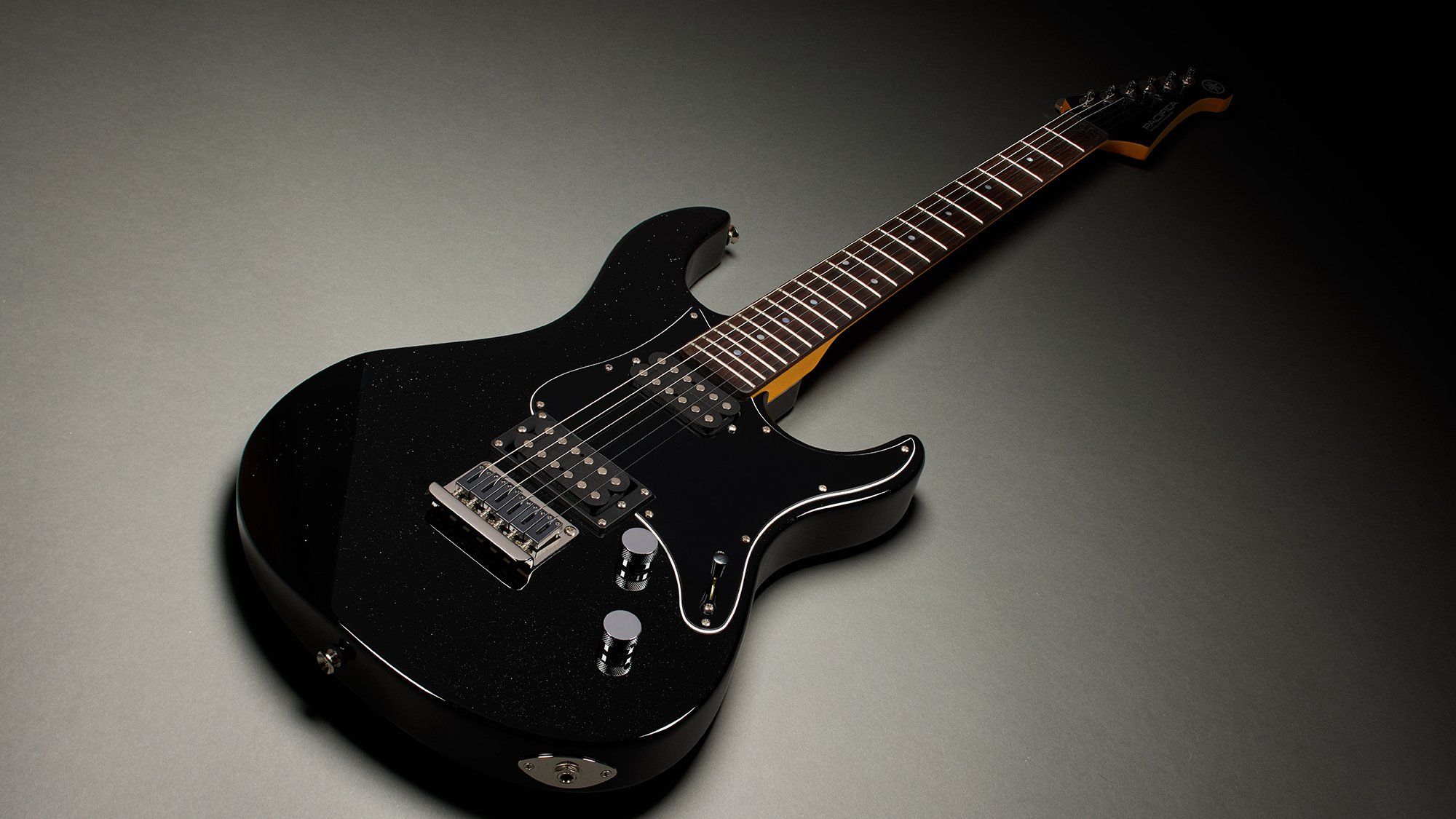 The Smashing Pumpkins x Yamaha guitars