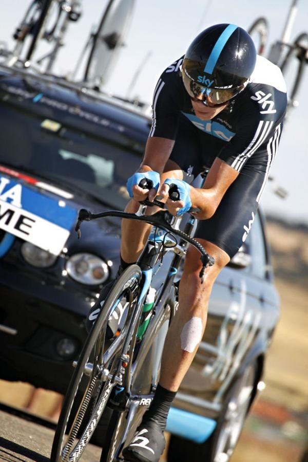 Chris Froome (Team Sky) in action