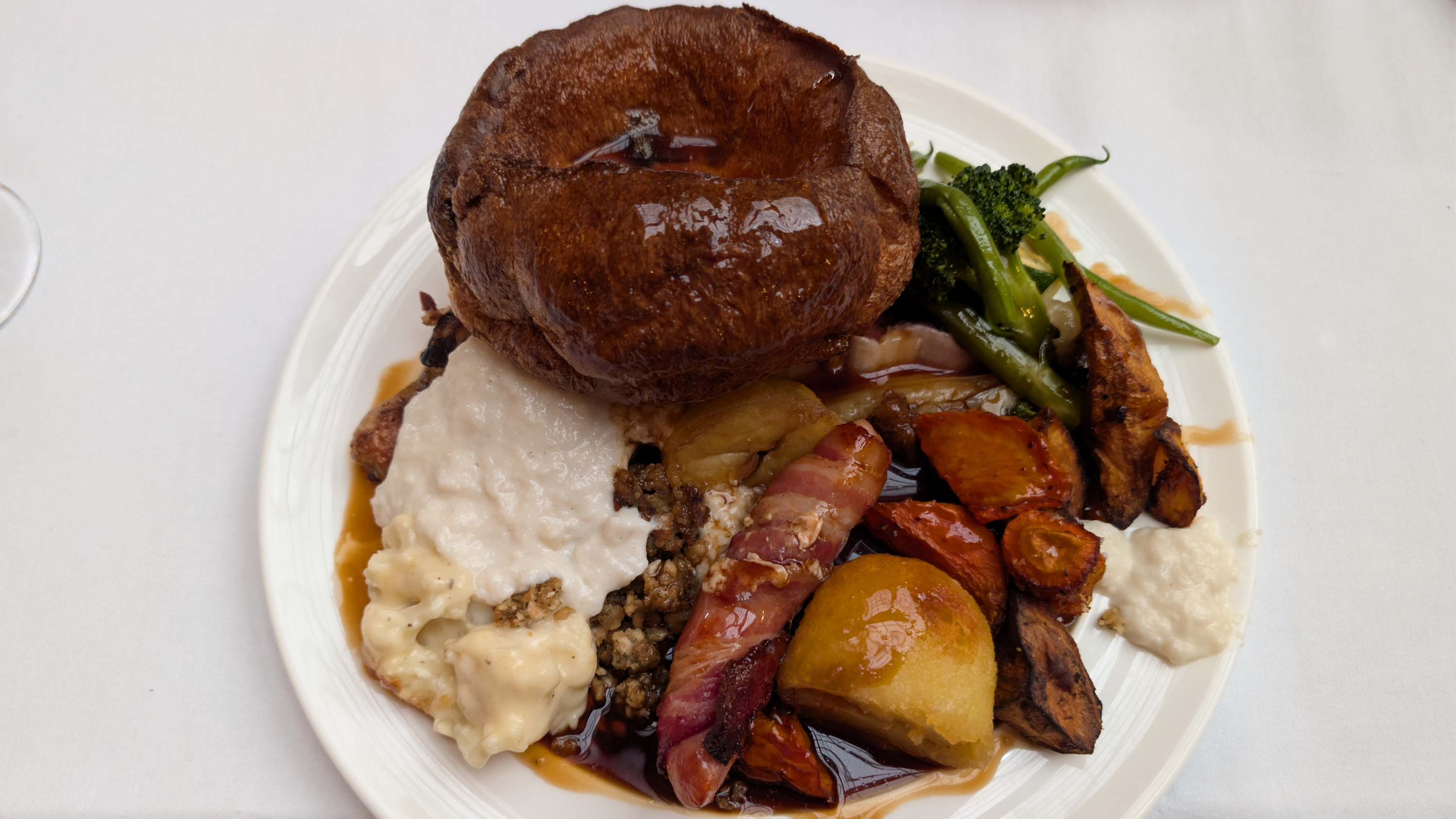 The Ned Bottomless Sunday Roast