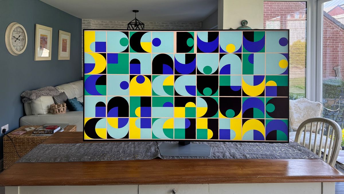Samsung QN90F Mini LED TV