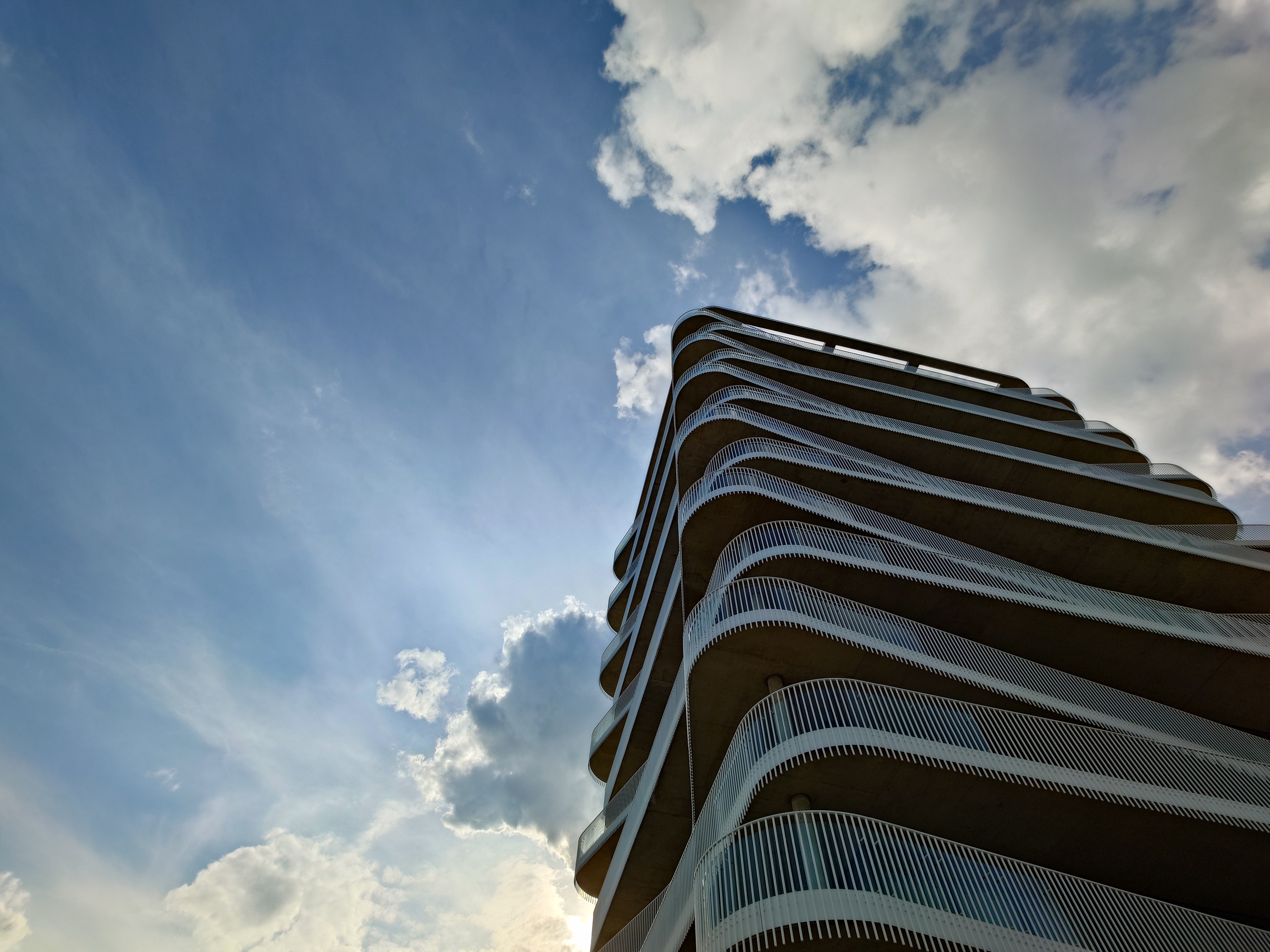 Sony Xperia 1 VII camera samples