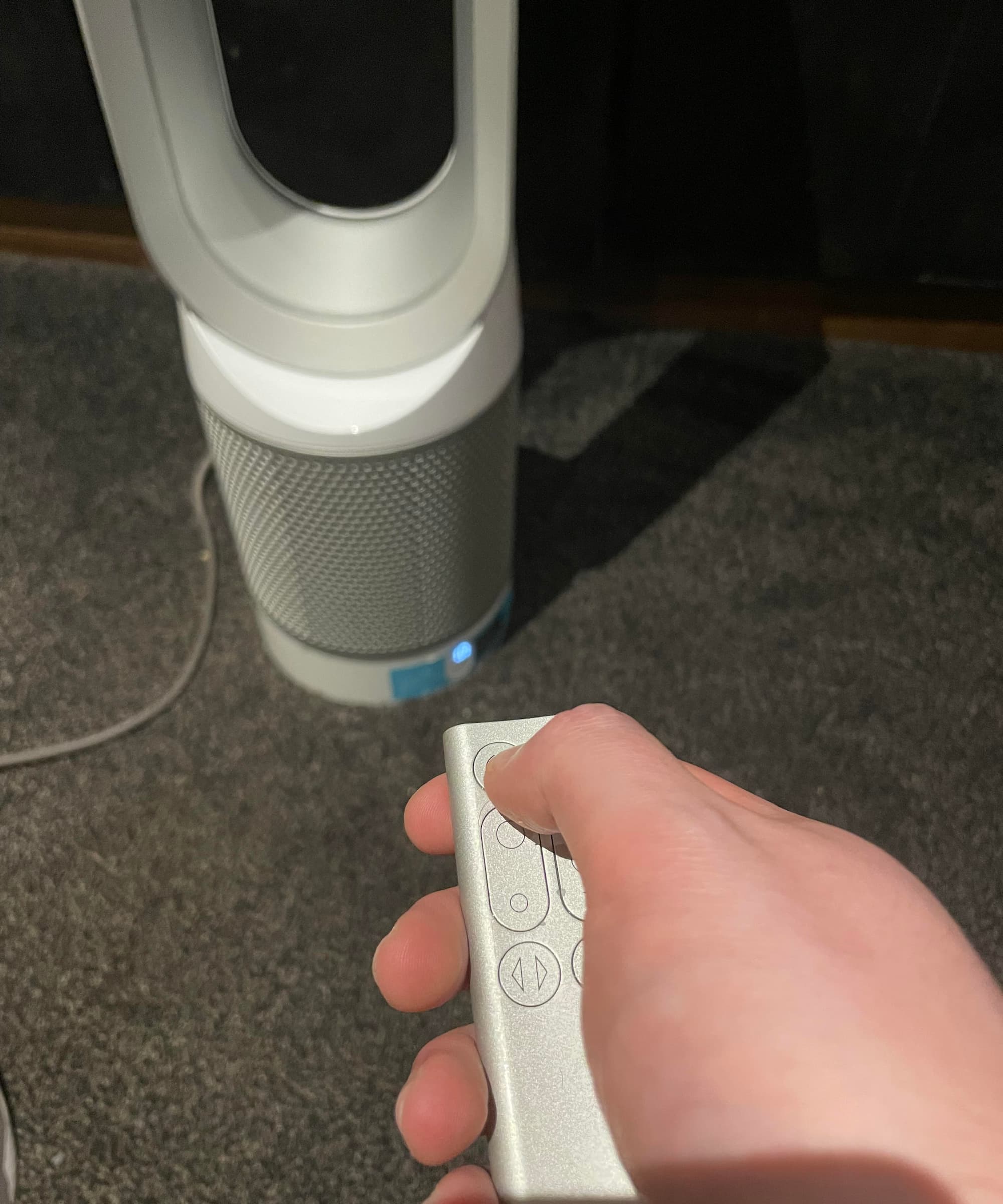 A controller for a Dyson air purifier changing the power setting