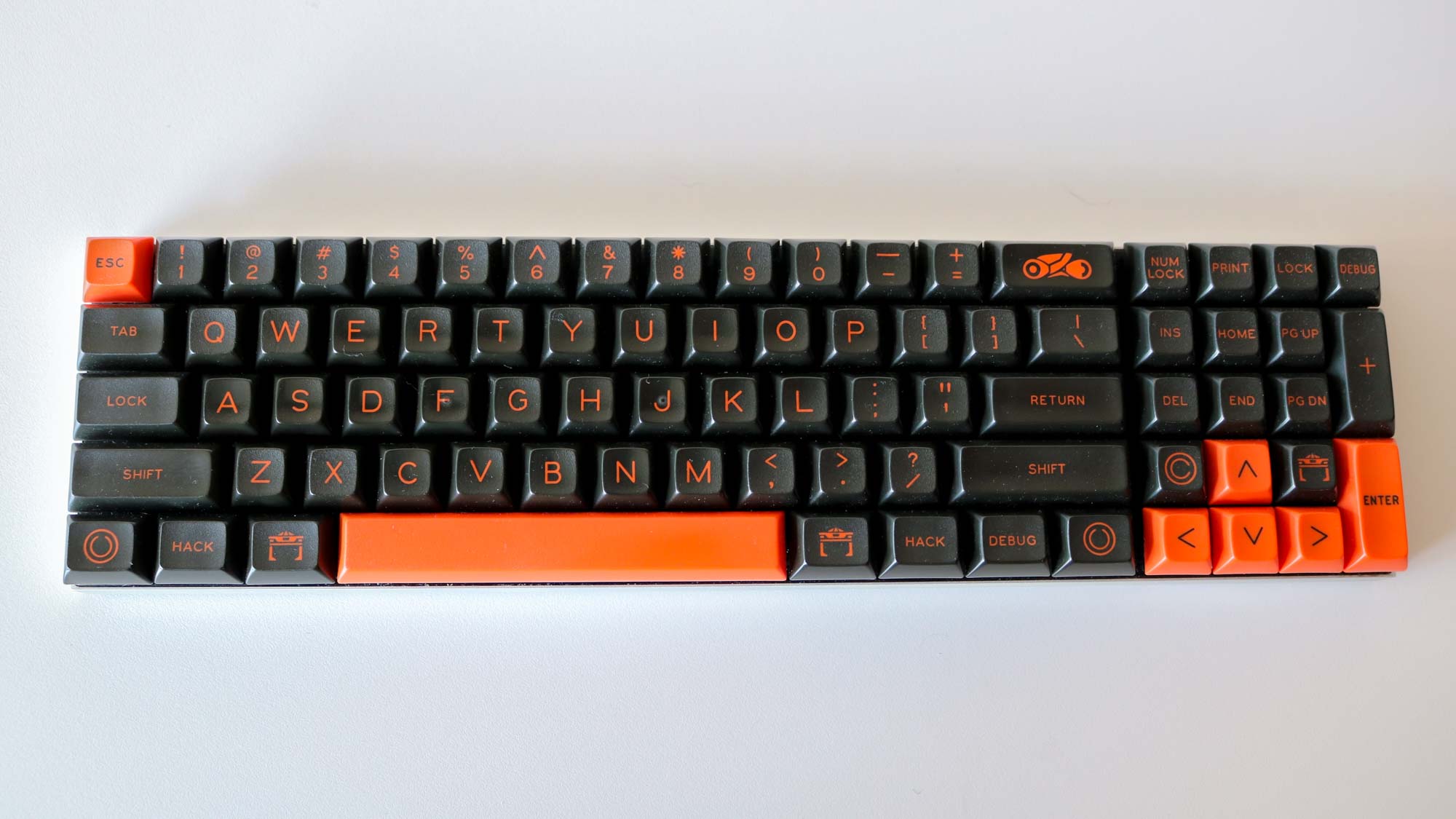 A picture of a mechanical keyboard