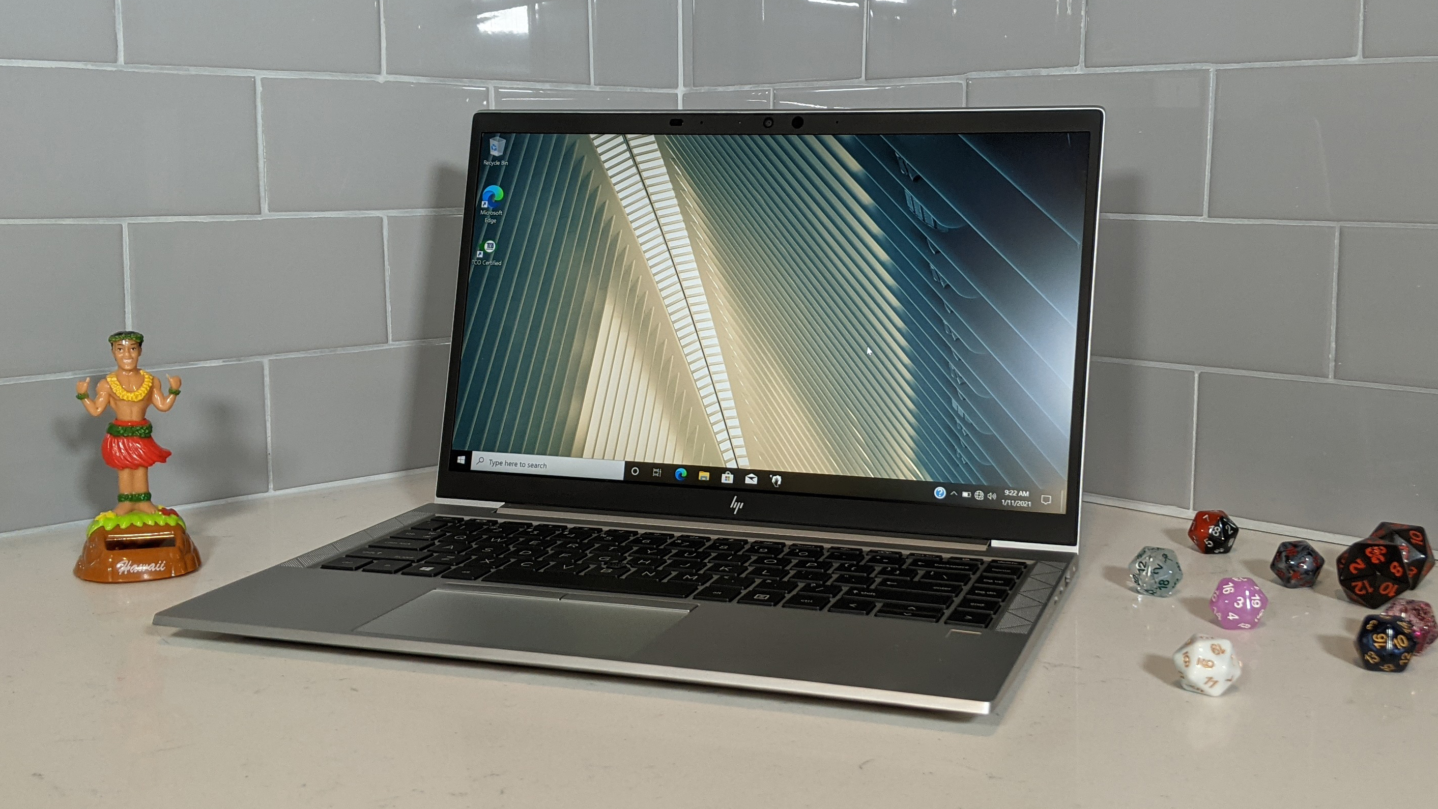 HP EliteBook 840 Aero G8 hands-on review | Laptop Mag