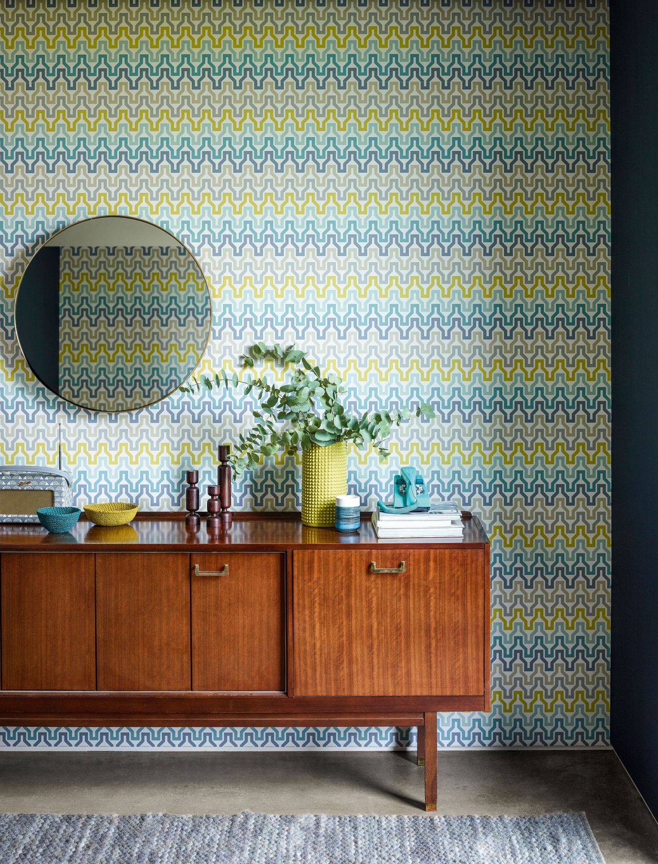 Geometric walls: 14 ideas with a cool, retro feel | Real Homes