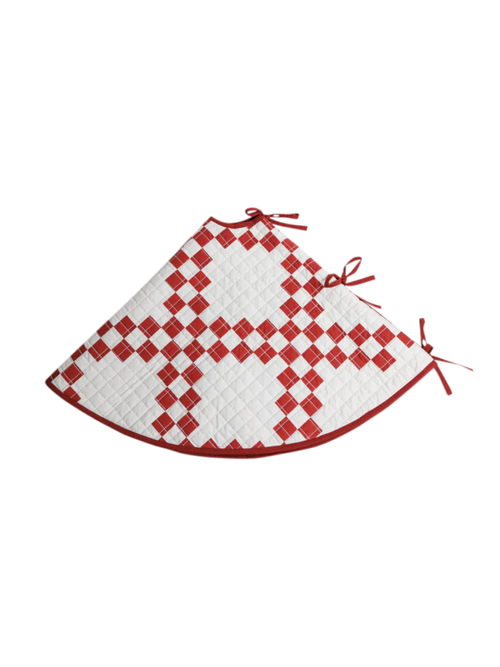 Diamond Quilted Tree Skirt