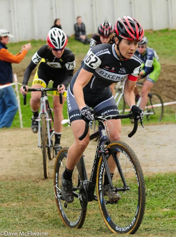 Catherine Sterling (Bikeman) soon after the start