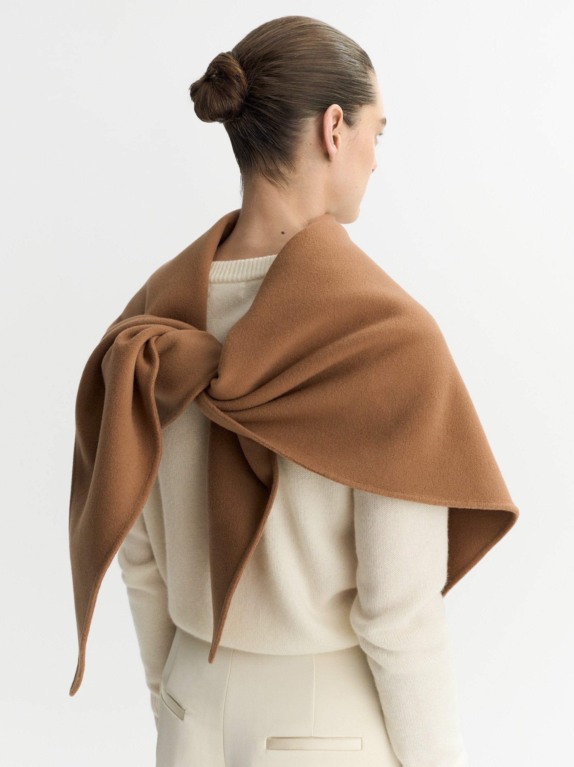 soft goat, Triangle Scarf