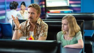 (L-R) Ryan Gosling as Holland March and Angourie Rice as Holly March in "The Nice Guys"