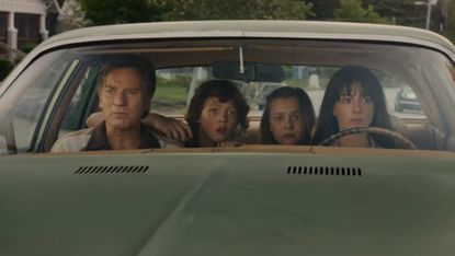 Ewan McGregor, Christian Convery, Maisy Stella, and Anne Hathaway in The End of Oak Street