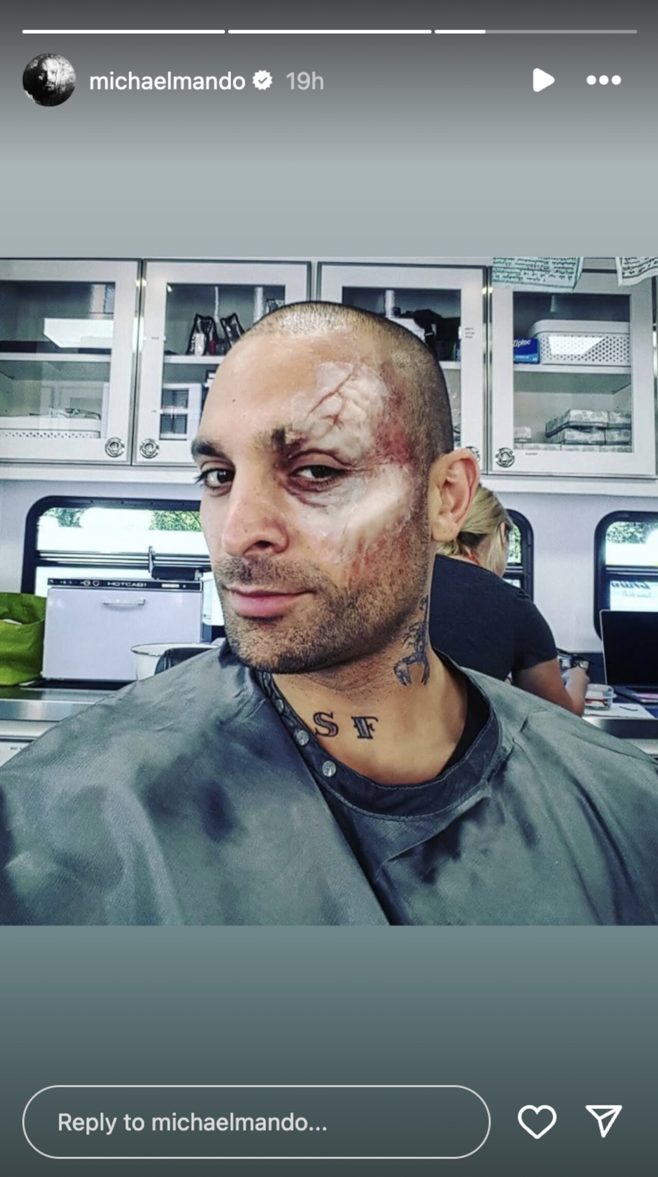 Michael Mando posts a set selfie from Spider-Man: Brand New Day, featuring his Mac Gargan Scorpion scar and tattoo being applied.