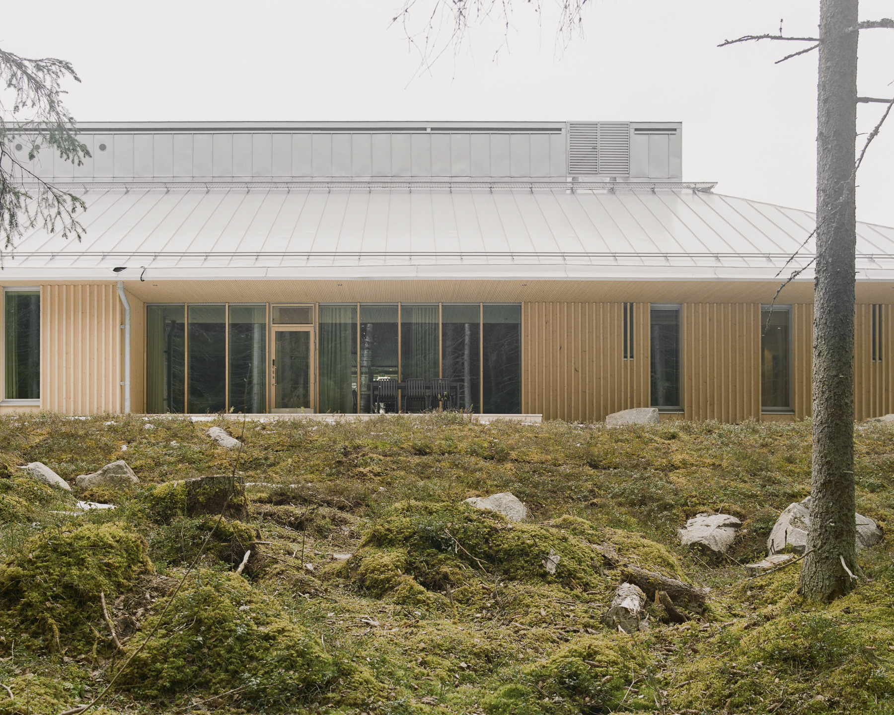 Lagmansgård, Finland's newest care institution, a timber building in the woods