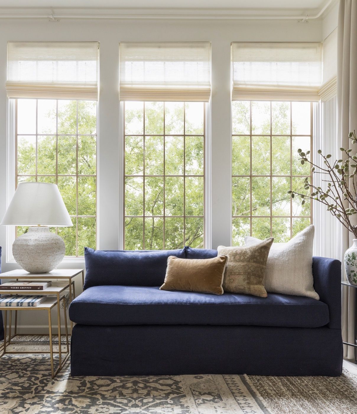 How to arrange throw pillows on a couch top design advice Livingetc