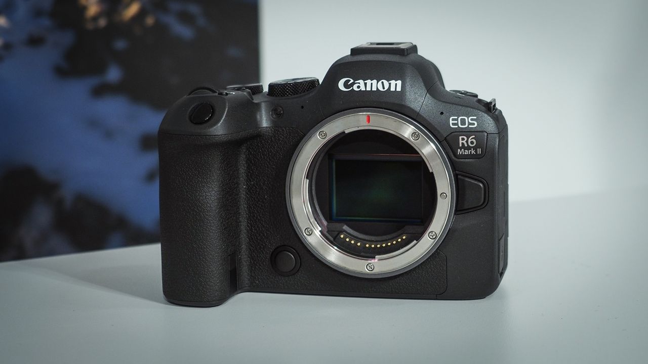 Canon EOS R6 Mark II