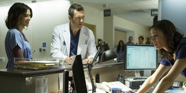 Hospital Drama Sandra Redknapps Health Crisis Deepens - mvfflmh