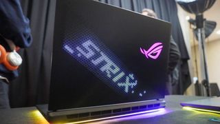 Asus Rog Strix 16