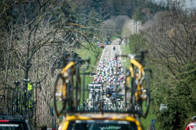 200 riders begin the Coppi e Bartali race.