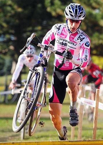 Derek St. John (Garneau-Club Chausures) running the barriers.