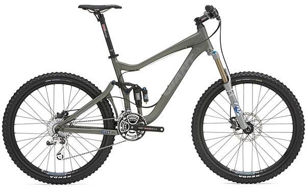 The all-mountain Reign also gains a simpler frame design.