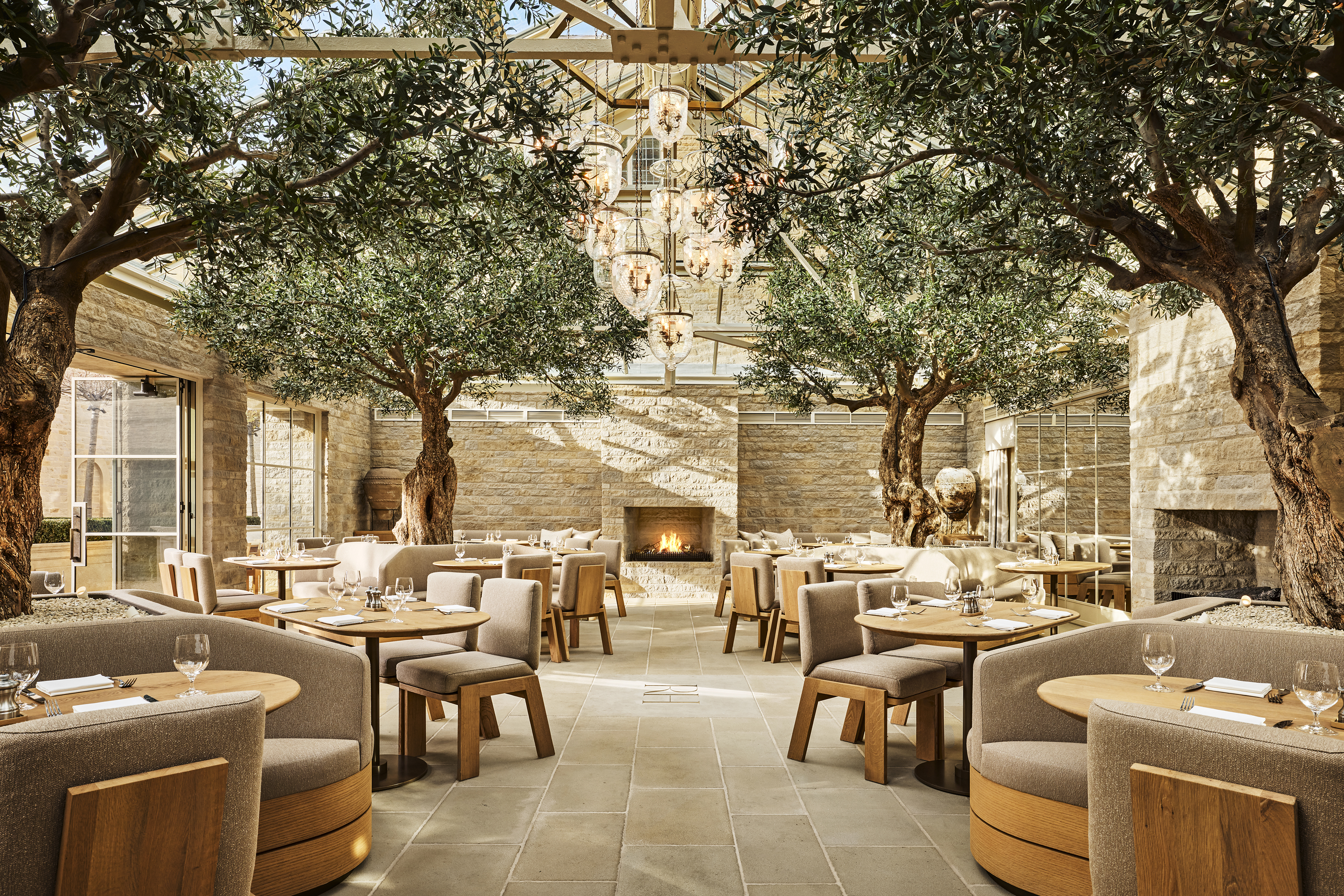 The conservatory at RH Aynhoe Park