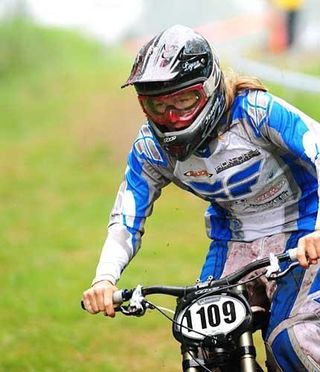 Joanna Petterson (Maxxis) racing downhill in Windham, New York