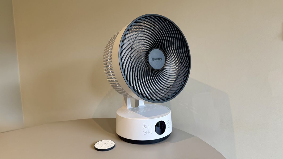 The MeacoFan Sefte Pro 10" Table Air Circulator pictured on a grey table