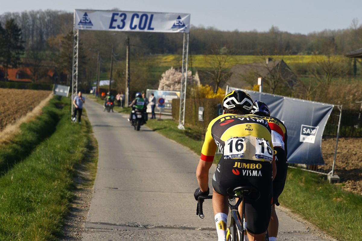 E3 Saxo Bank Classic 2022 65th Edition Harelbeke Harelbeke 2039 km 25032022 Wout Van Aert BEL Team Jumbo Visma Christophe Laporte FRA Team Jumbo Visma photo Luca BettiniSprintCyclingAgency2022
