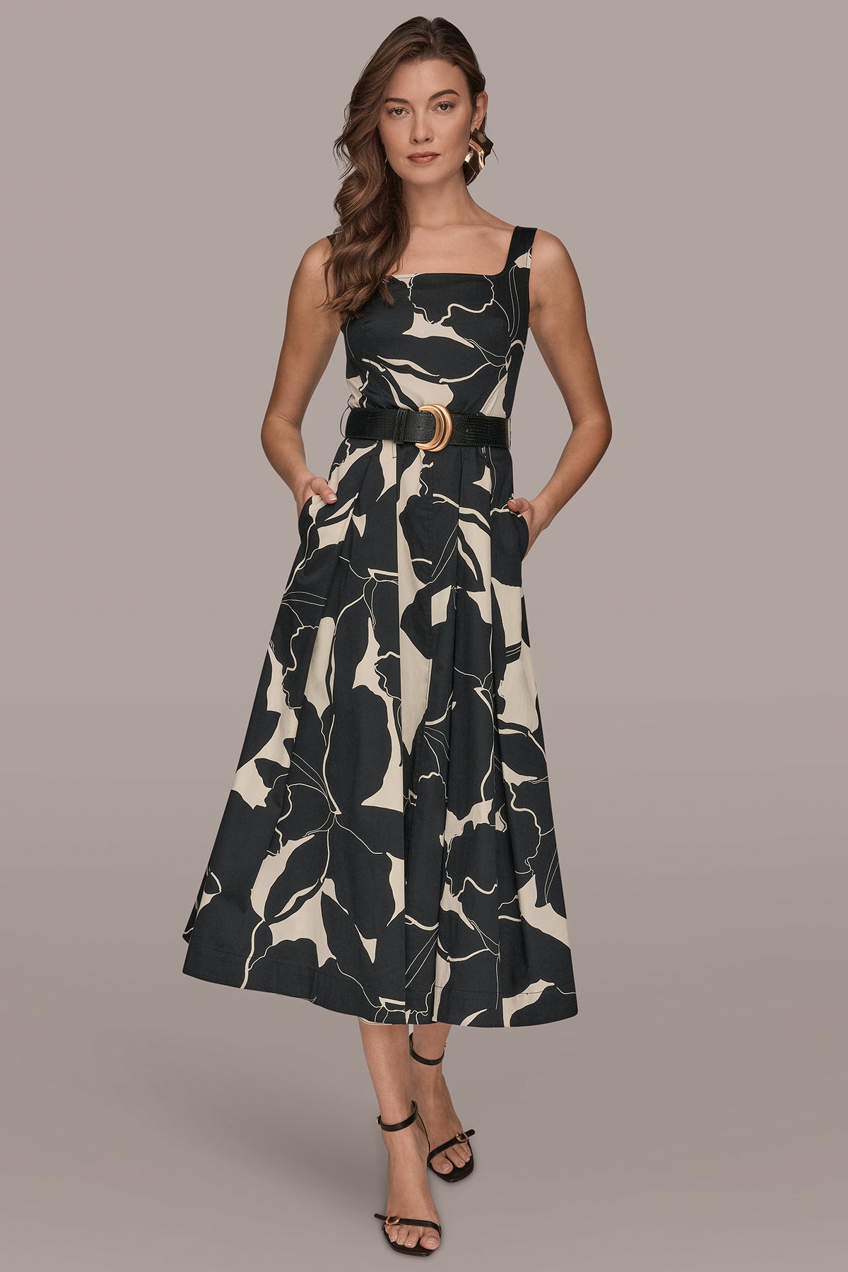 Sleeveless Square Neck a Line Midi