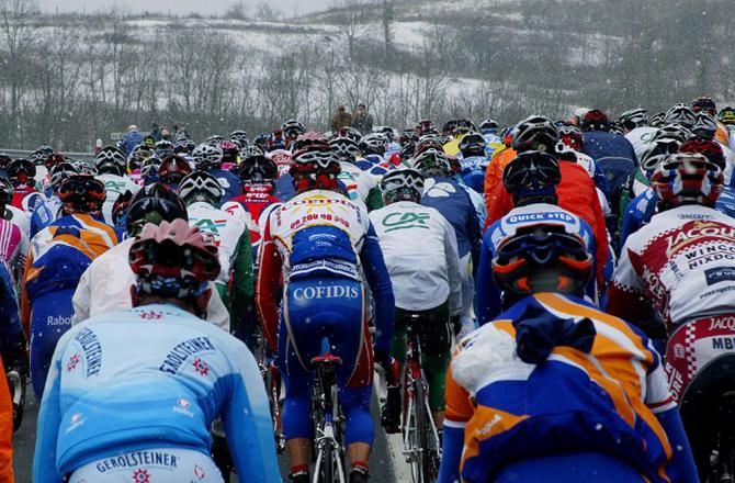 Stage 4 of the 2004 Paris-Nice was called off due to snow.