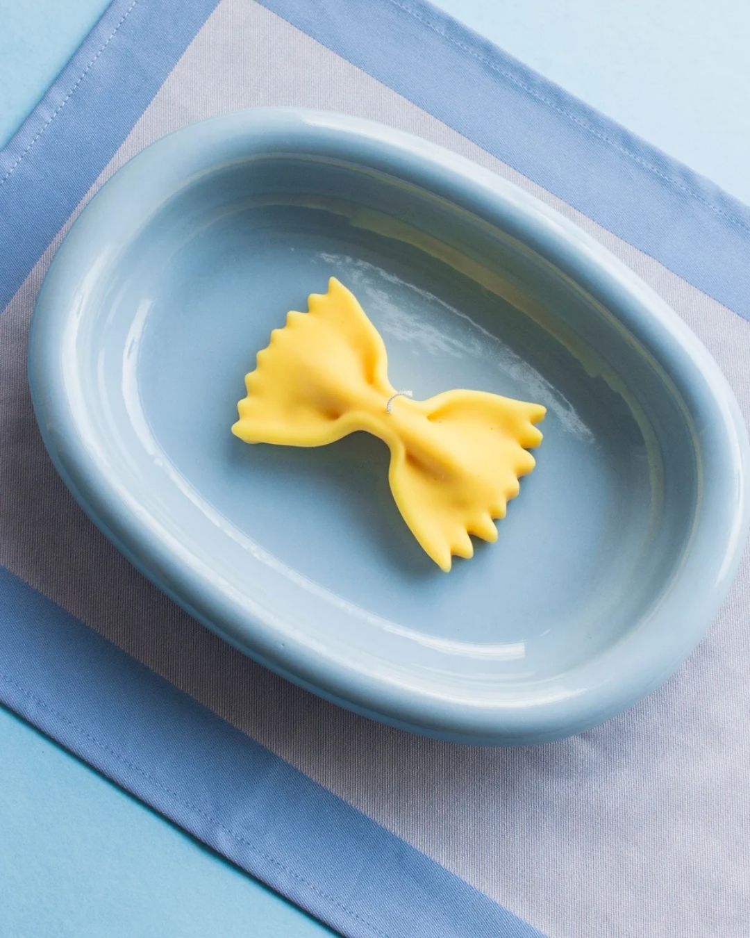 Farfalle Candle.
