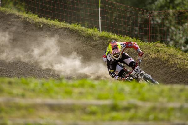 Tomas Slavik qualifies fastest.