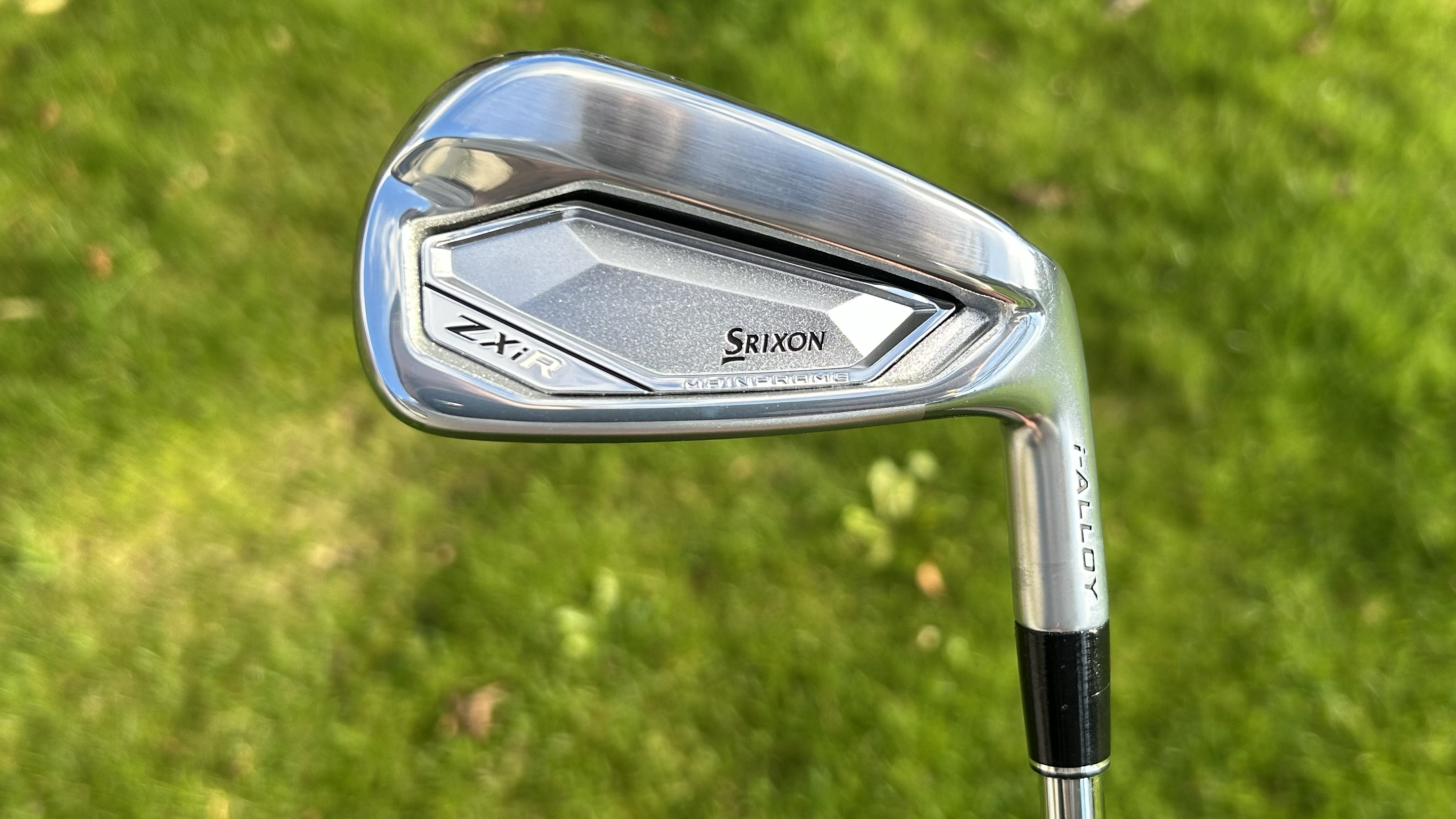 Photo of the Srixon ZXiR Irons