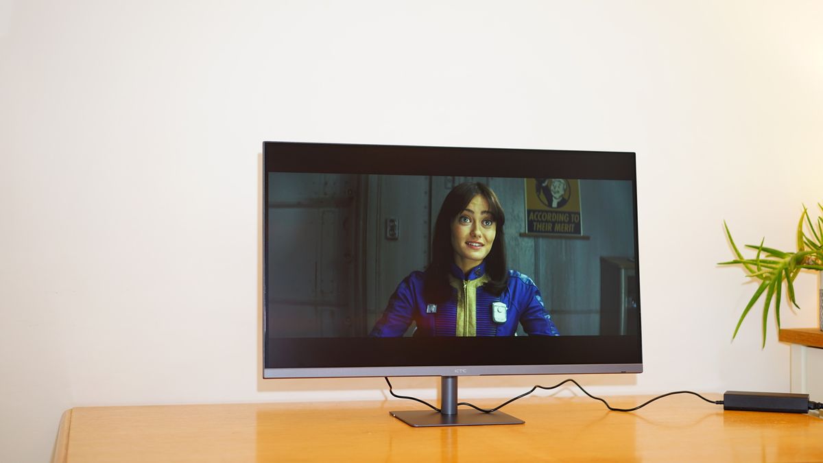 KTC A32Q8 Smart Monitor during our review process