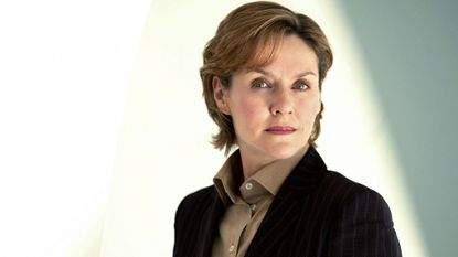 Amanda Burton as Sam Ryan in Silent Witness