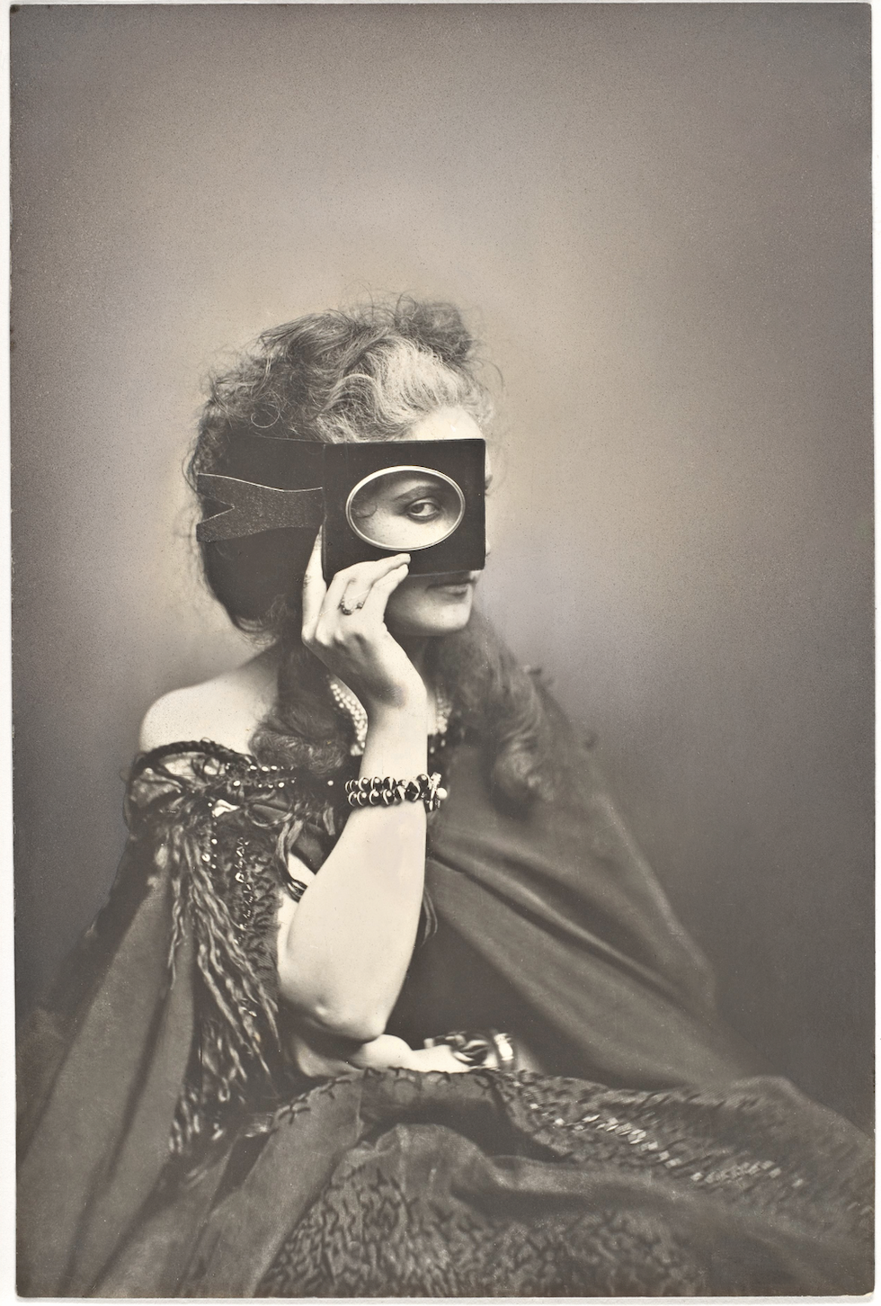 women photographers are dangerous, published by ACC art books