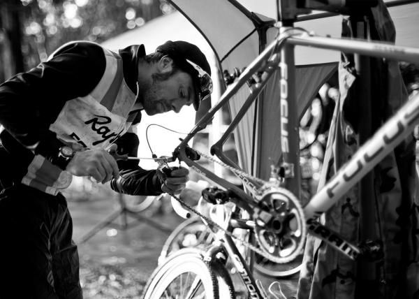 The Rapha Focus riders had an edge in the form of mechanic Dan Horndasch