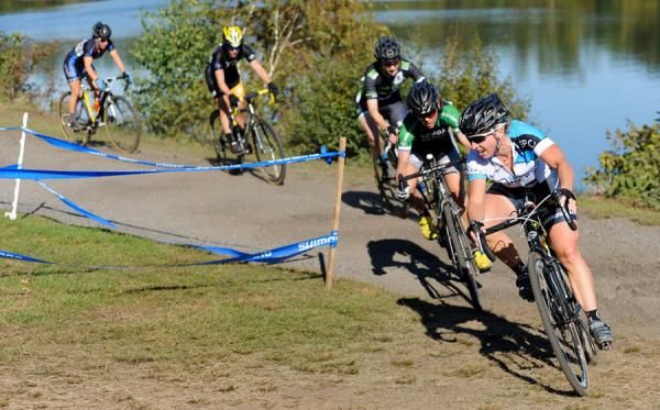 Van Gilder leads the front group