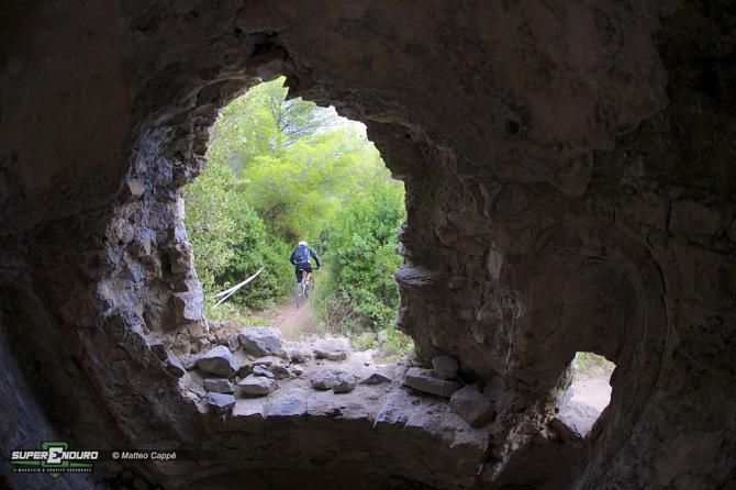 A tunnel feature en route