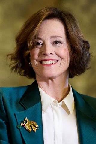 Sigourney Weaver with a wavy bob GettyImages-1997982729