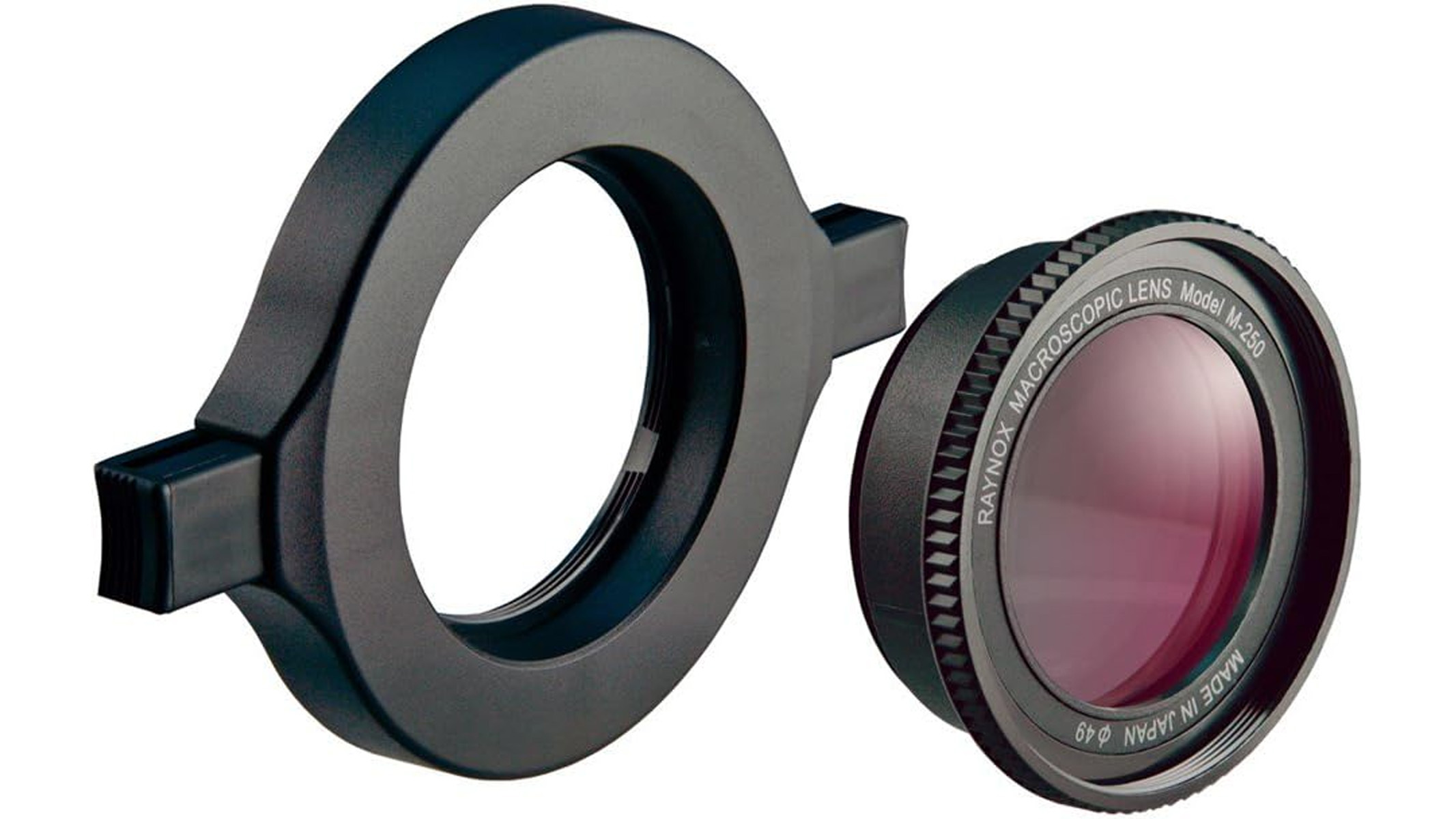Raynox DCR-250 on a white background