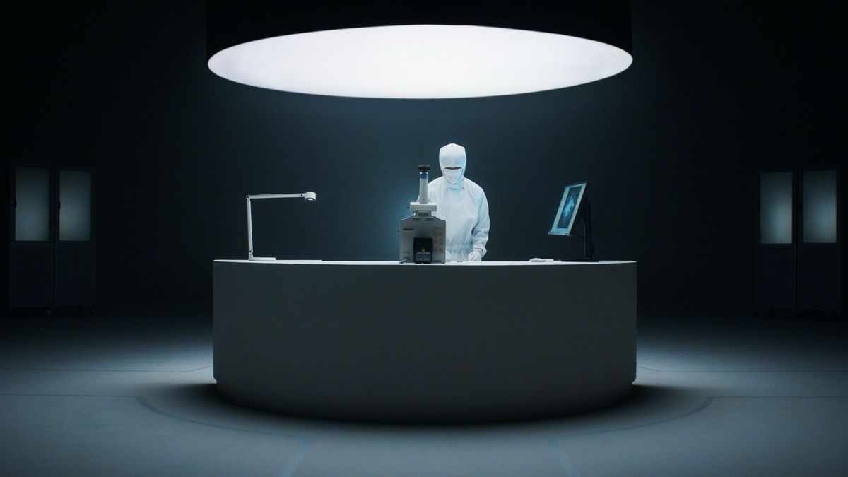 Samsung Micro Miracles by ManvsMachine