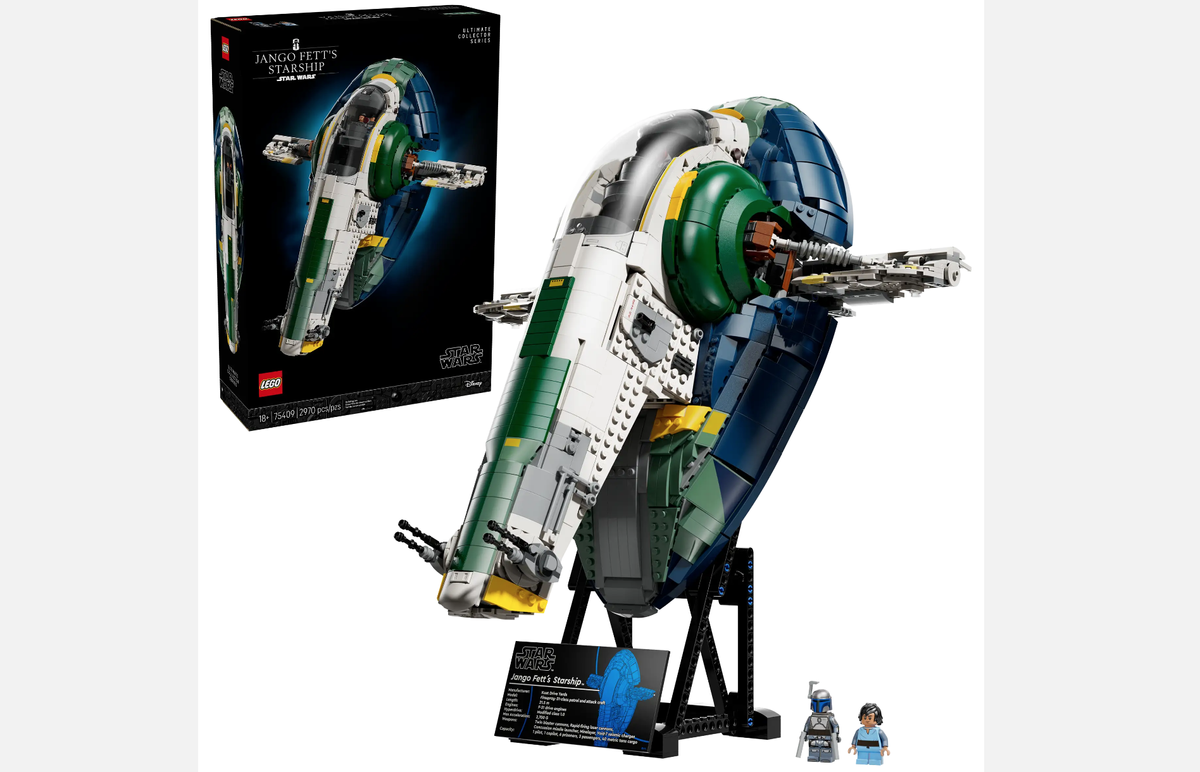 A product shot of a Lego Star Wars model and box art