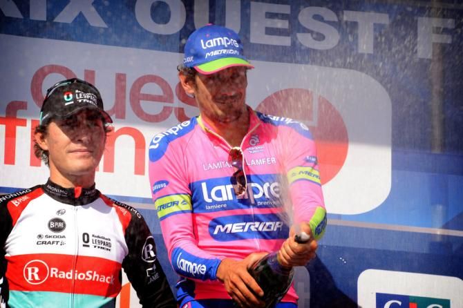 Champagne time for Filippo Pozzato on the GP Ouest France-Plouay podium