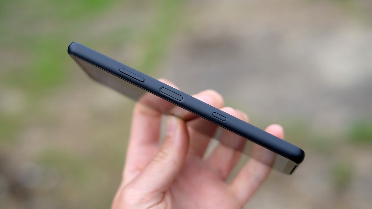 The side of the Sony Xperia 10 III