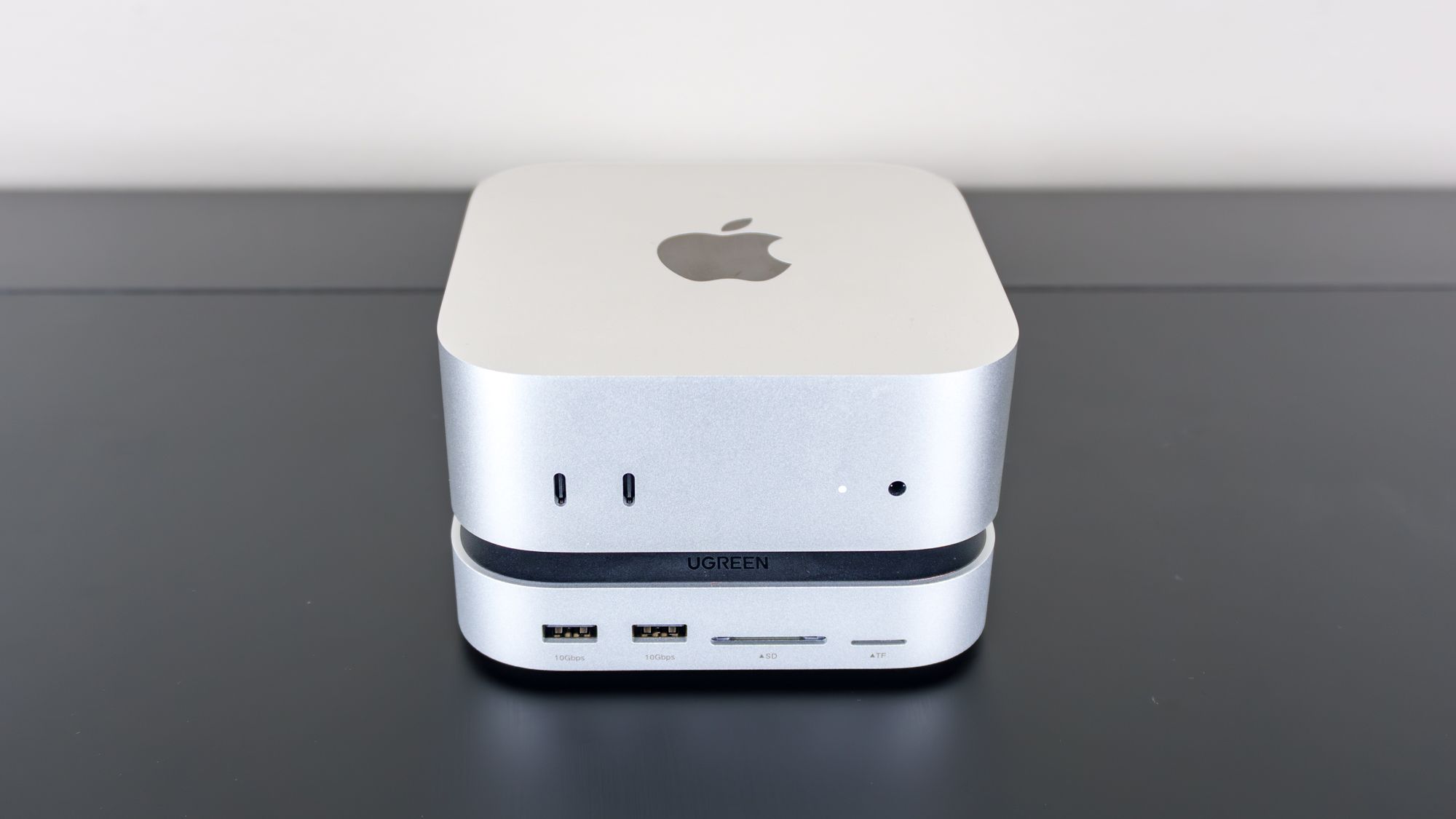 من بالاخره Forever Dock خود را برای Mac mini M4 پیدا کردم – و در واقع مشکل دکمه پاور پنهان را حل می کند من بالاخره Forever Dock خود را برای Mac mini M4 پیدا کردم – و در واقع مشکل دکمه پاور پنهان را حل می کند